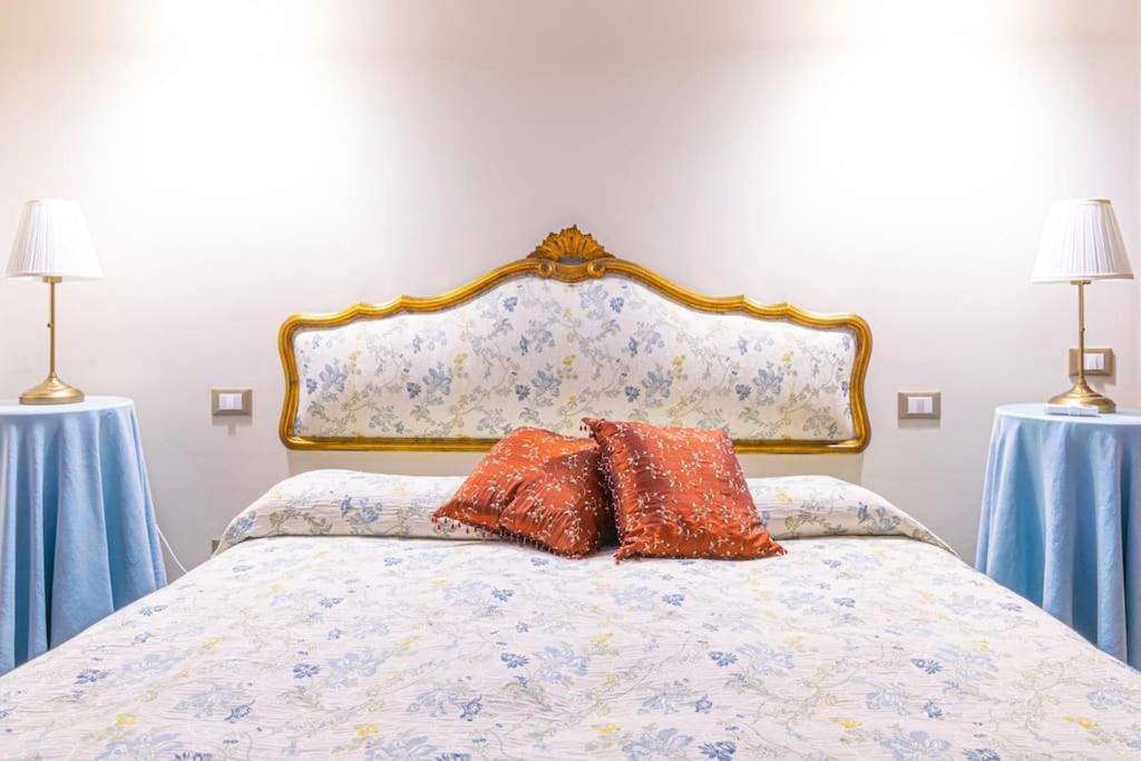 Residence Alma - Rialto Bridge Venesia Bagian luar foto