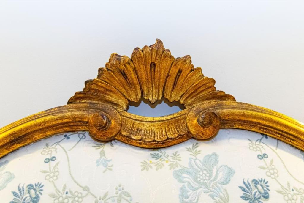 Residence Alma - Rialto Bridge Venesia Bagian luar foto